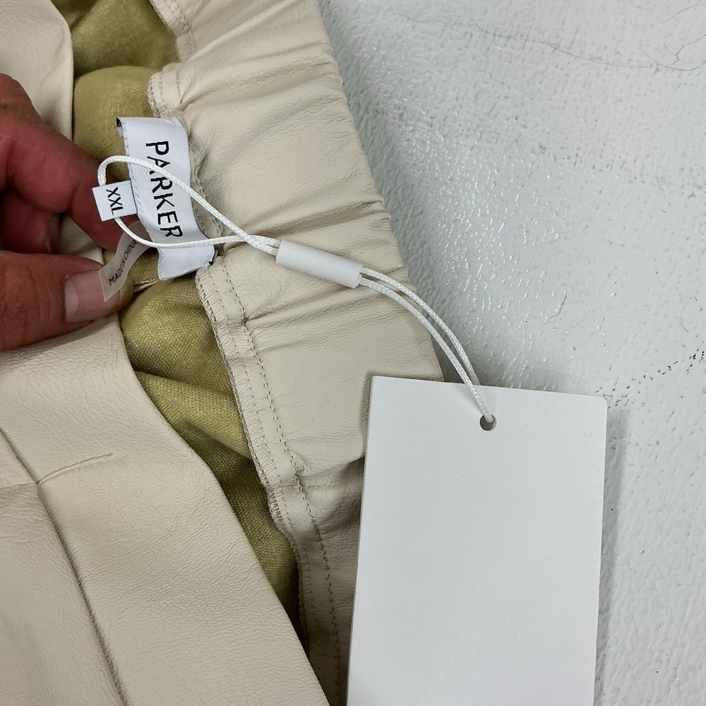 Parker women’s  Cream Chinos - Picture 4 of 4